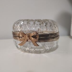 Crystal bow handle trinket dish